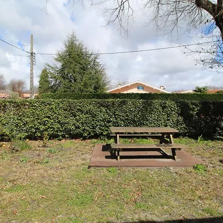 Maison 4 Couchages Dans Quartier Calme Holiday home *